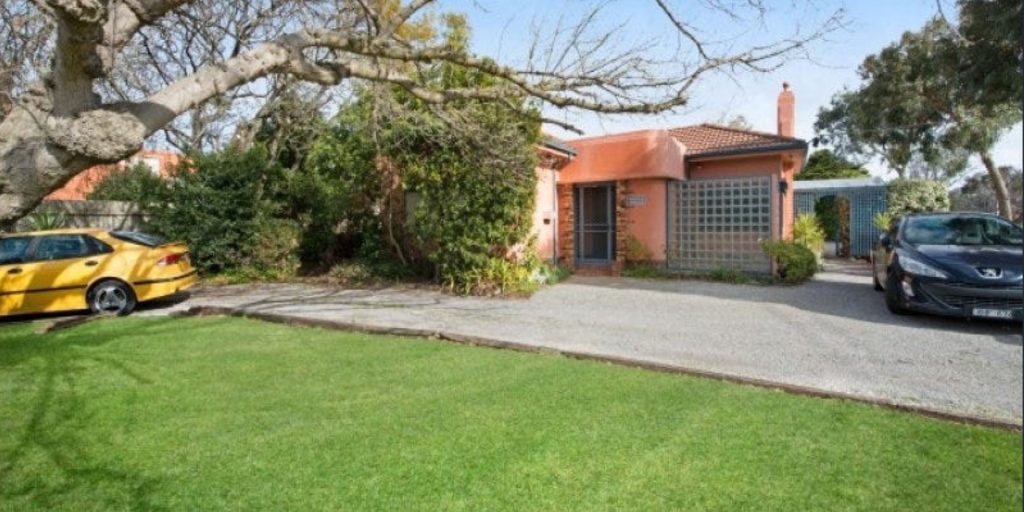 Property in Beaumaris 3
